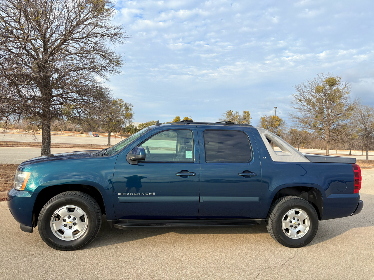 Chevrolet Avalanche 2WD Crew Cab 130" LT w/3LT 2007