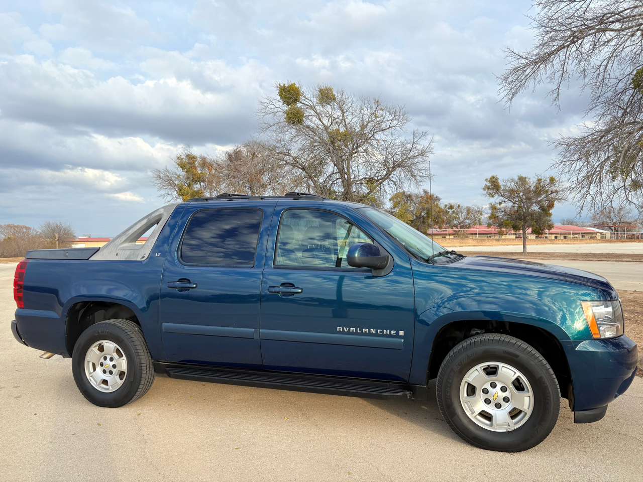 Chevrolet Avalanche 2WD Crew Cab 130" LT w/3LT 2007