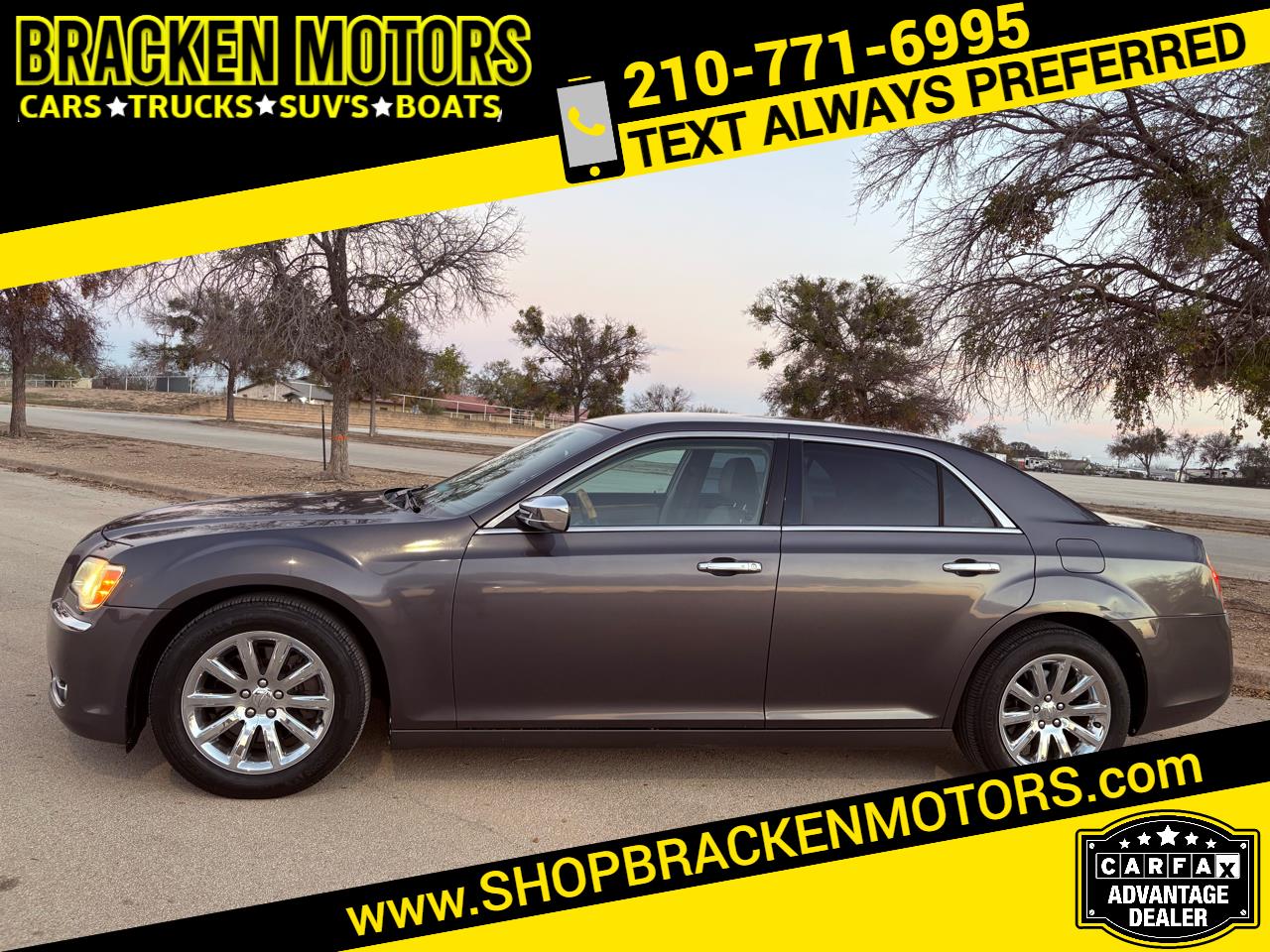 2013 Chrysler 300 4dr Sdn 300C RWD