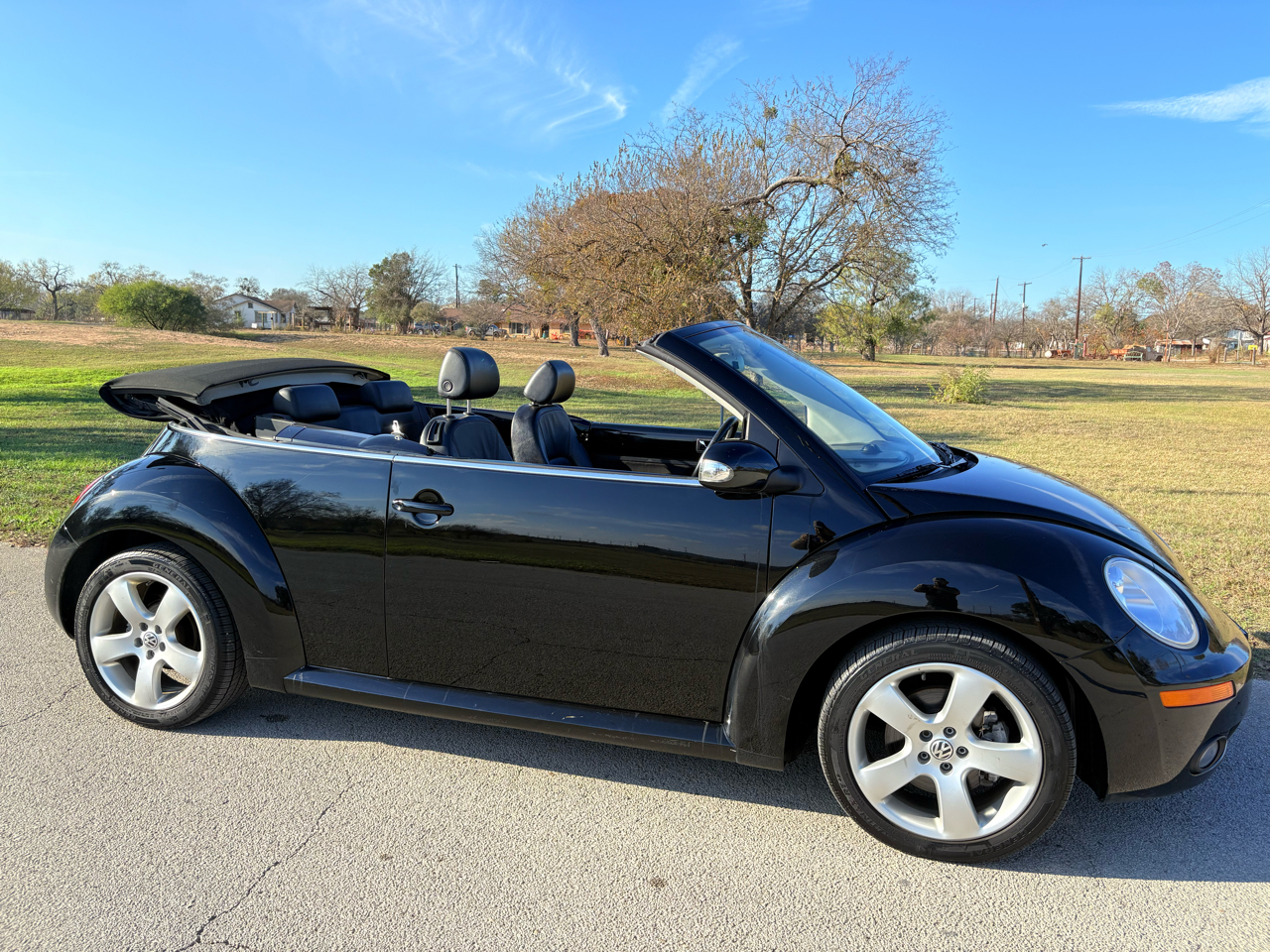 Volkswagen New Beetle Convertible  2007