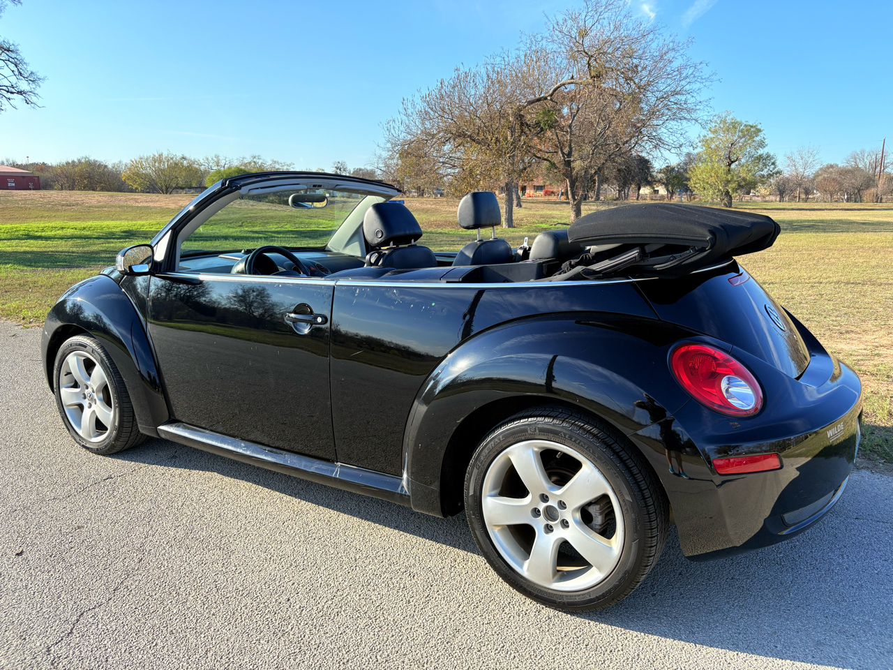 Volkswagen New Beetle Convertible  2007
