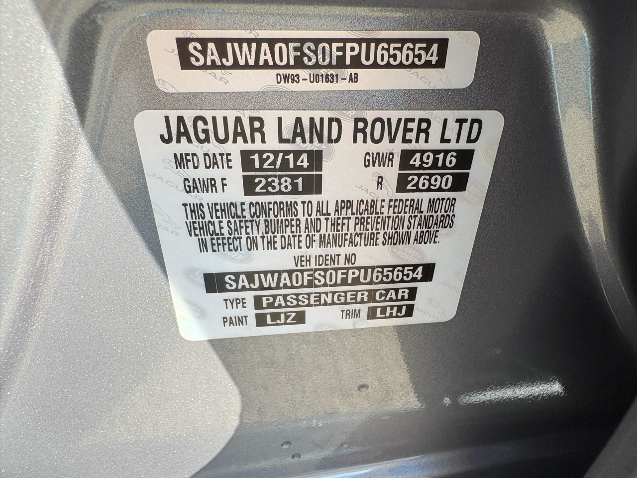 Jaguar XF 4dr Sdn I4 T Premium RWD 2015