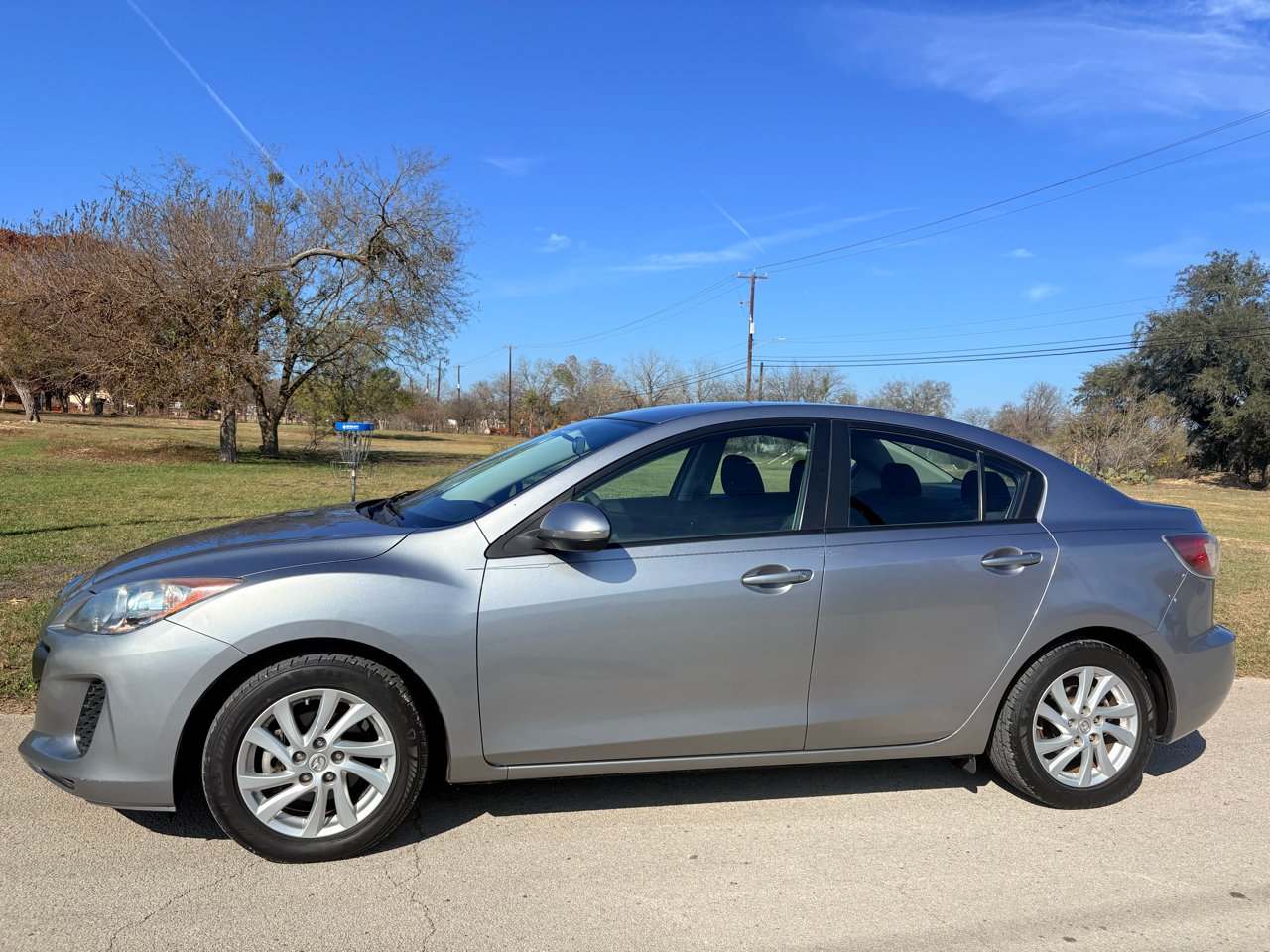 Mazda MAZDA3 4dr Sdn Auto i Touring 2012