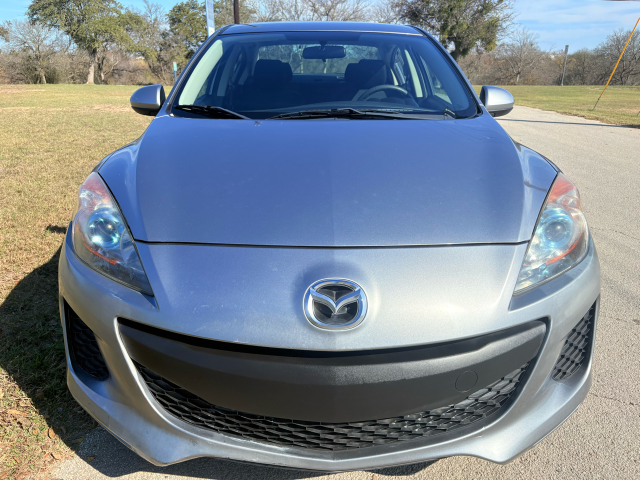 Mazda MAZDA3 4dr Sdn Auto i Touring 2012