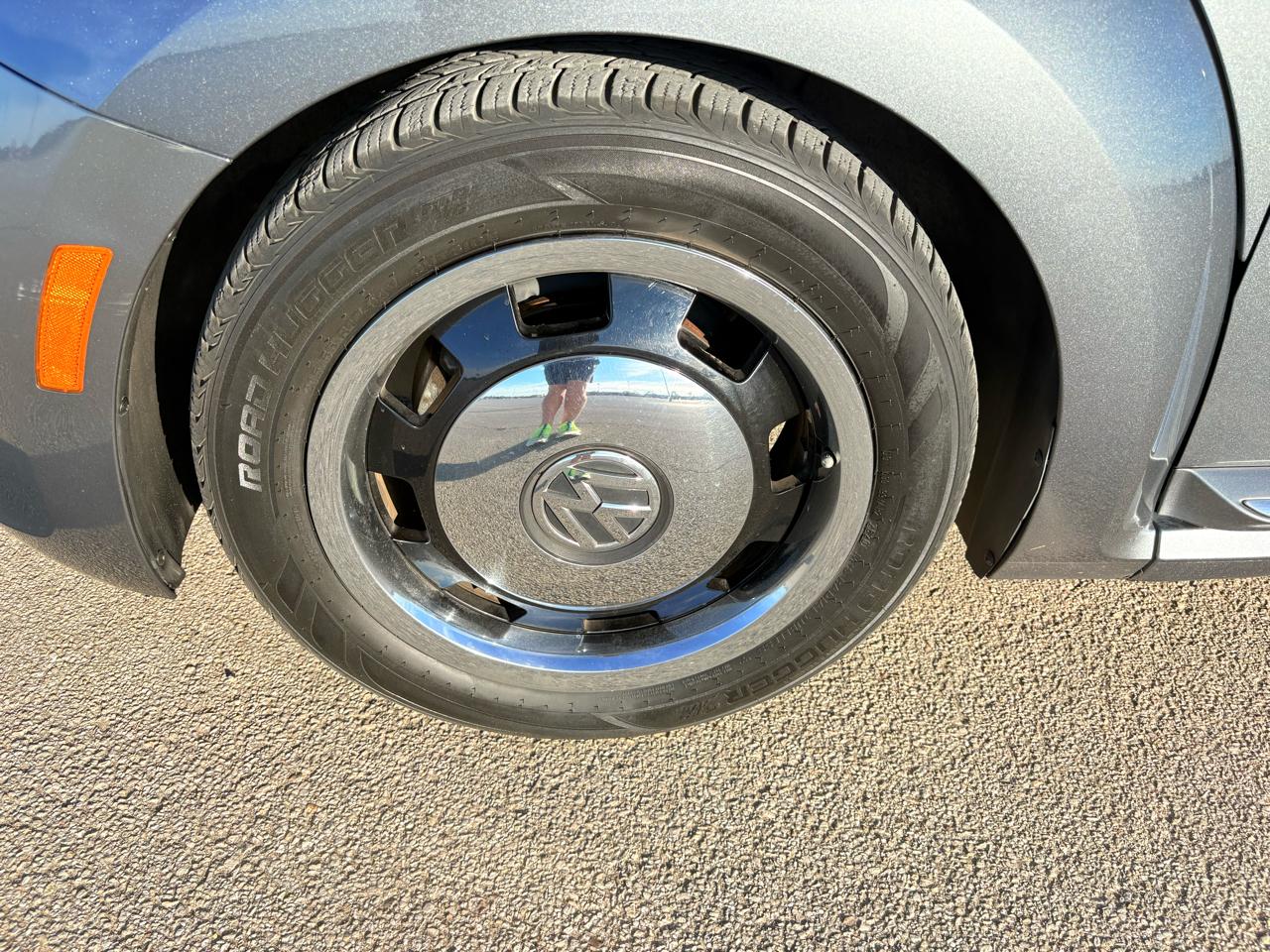 Volkswagen Beetle Coupe 2dr Auto 2.5L 2013