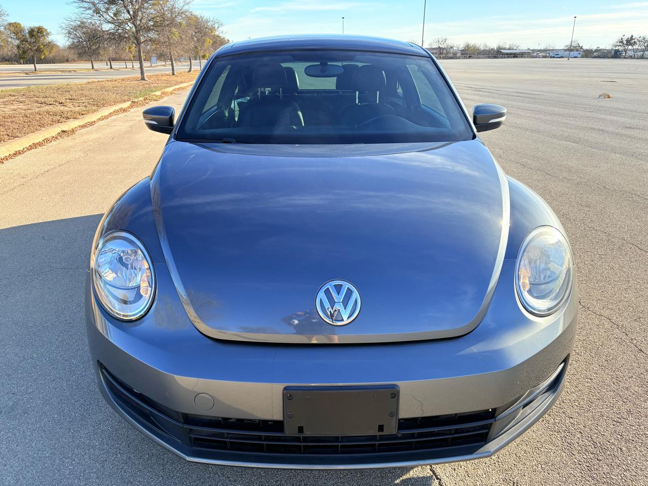 Volkswagen Beetle Coupe 2dr Auto 2.5L 2013