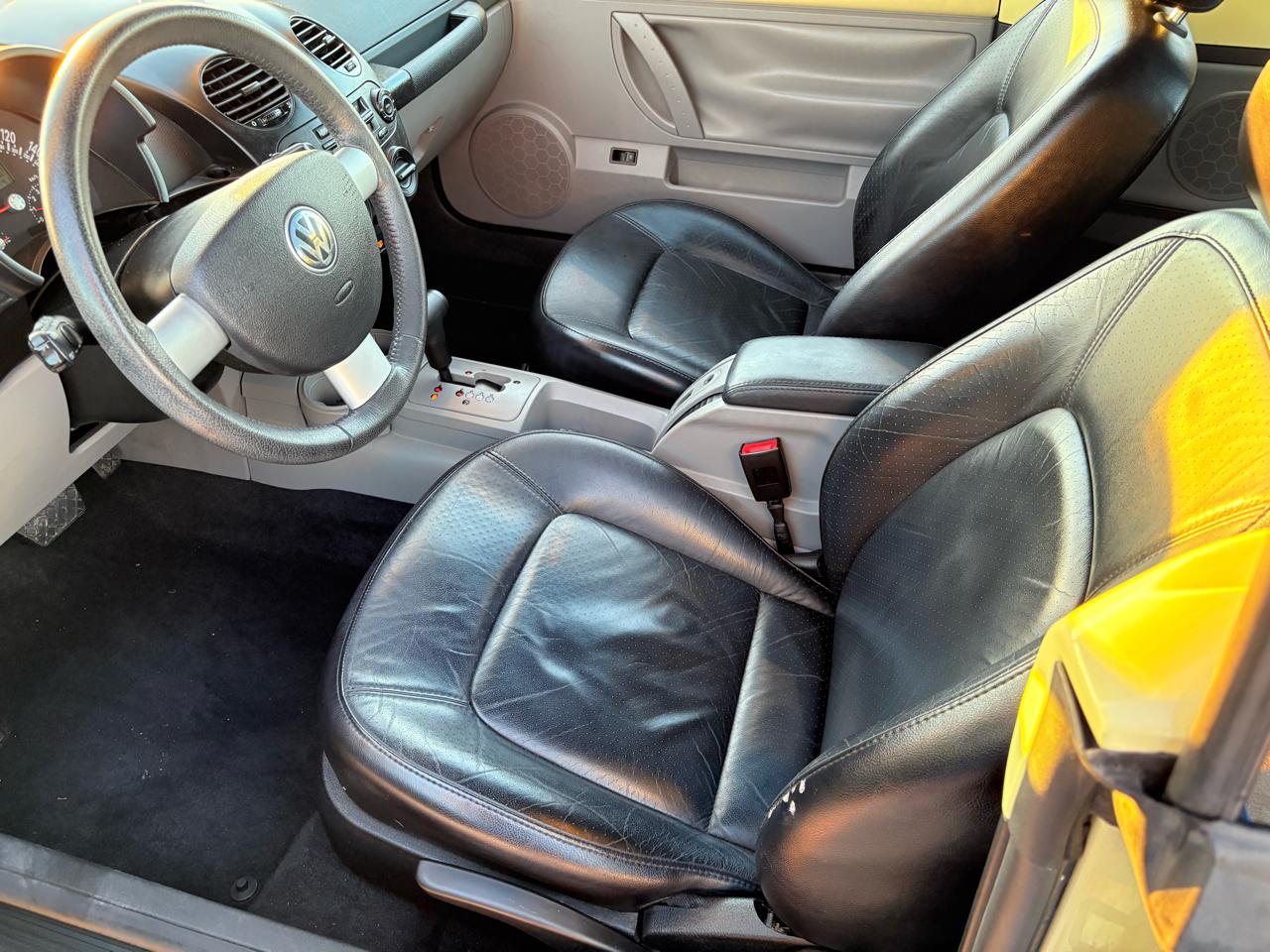 Volkswagen New Beetle Convertible 2dr Convertible GLS Turbo Auto 2003