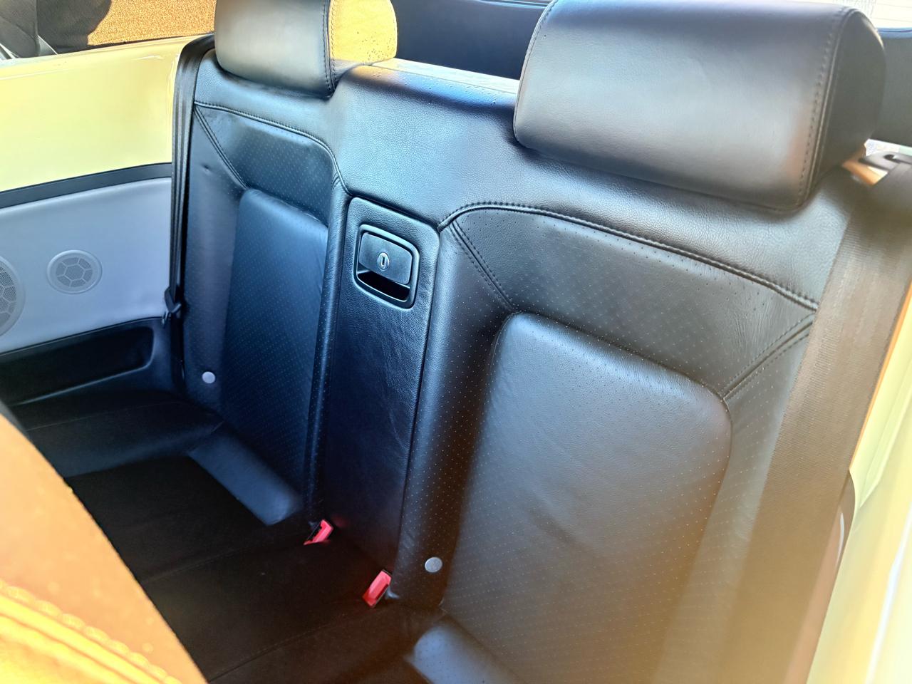 Volkswagen New Beetle Convertible 2dr Convertible GLS Turbo Auto 2003