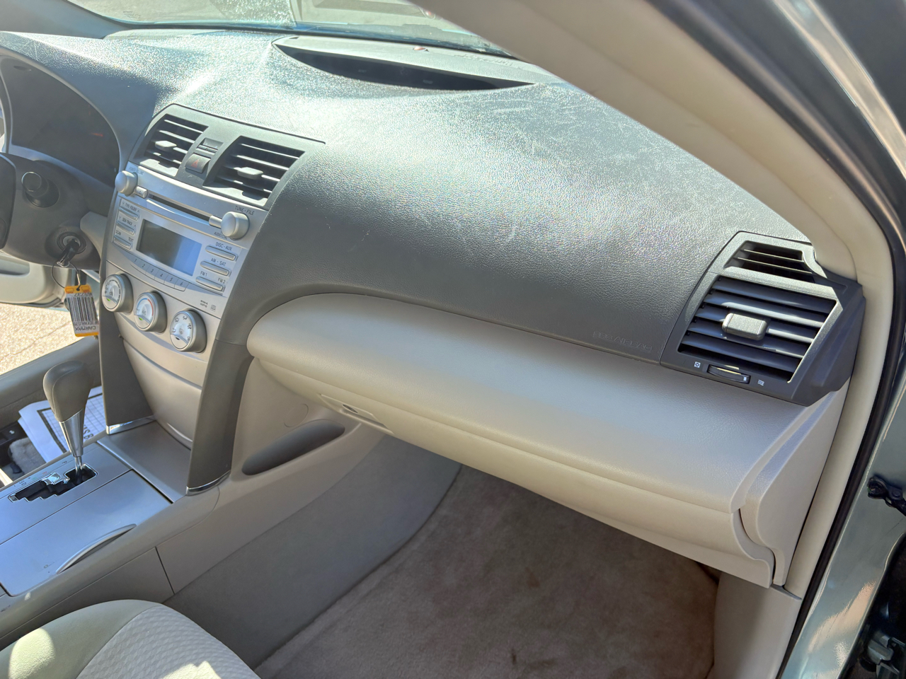 Toyota Camry 4dr Sedan LE Auto 2010