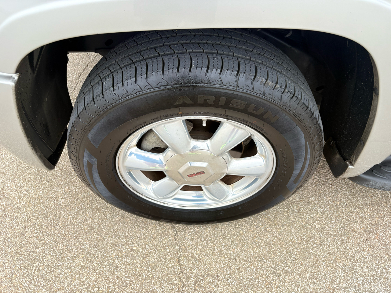 GMC Envoy 2WD 4dr SLT 2007