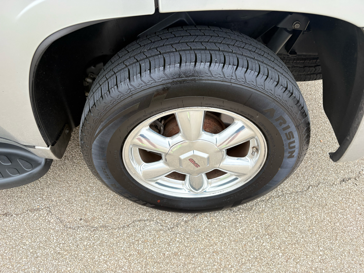 GMC Envoy 2WD 4dr SLT 2007