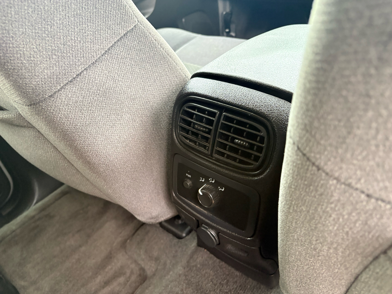 GMC Envoy 2WD 4dr SLT 2007