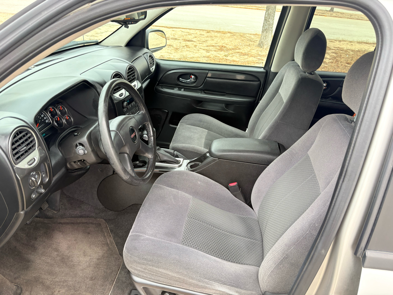 GMC Envoy 2WD 4dr SLT 2007