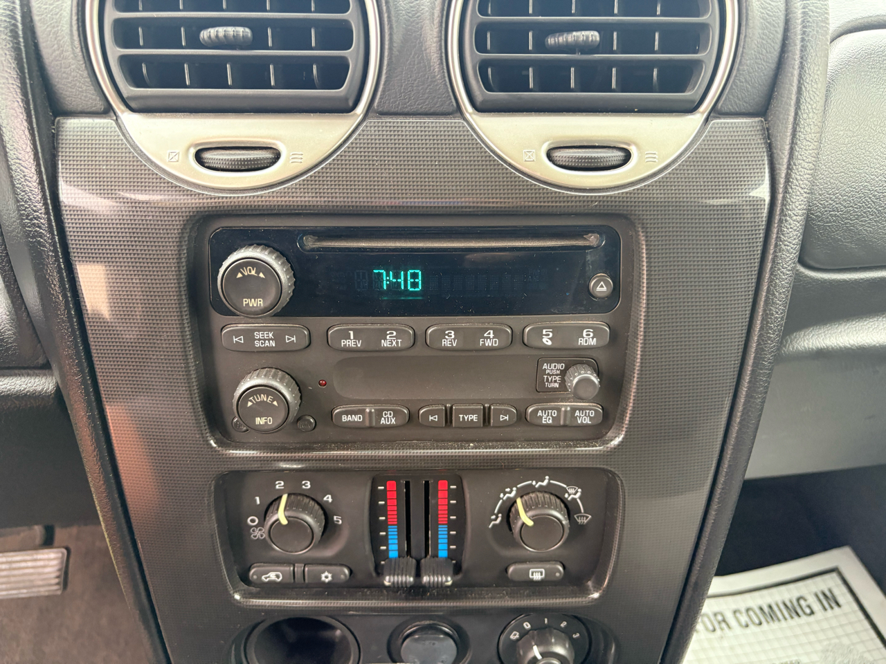 GMC Envoy 2WD 4dr SLT 2007