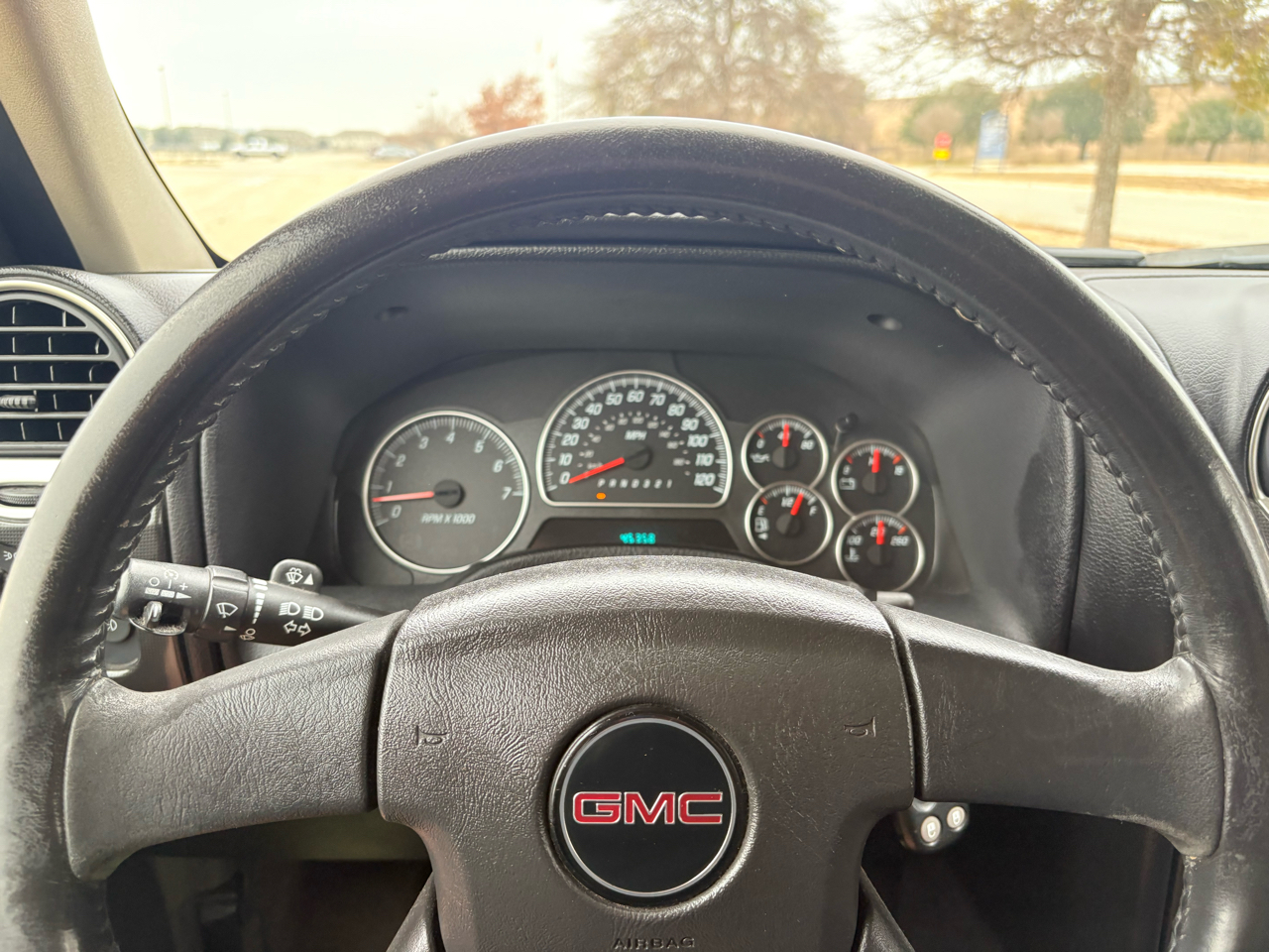 GMC Envoy 2WD 4dr SLT 2007