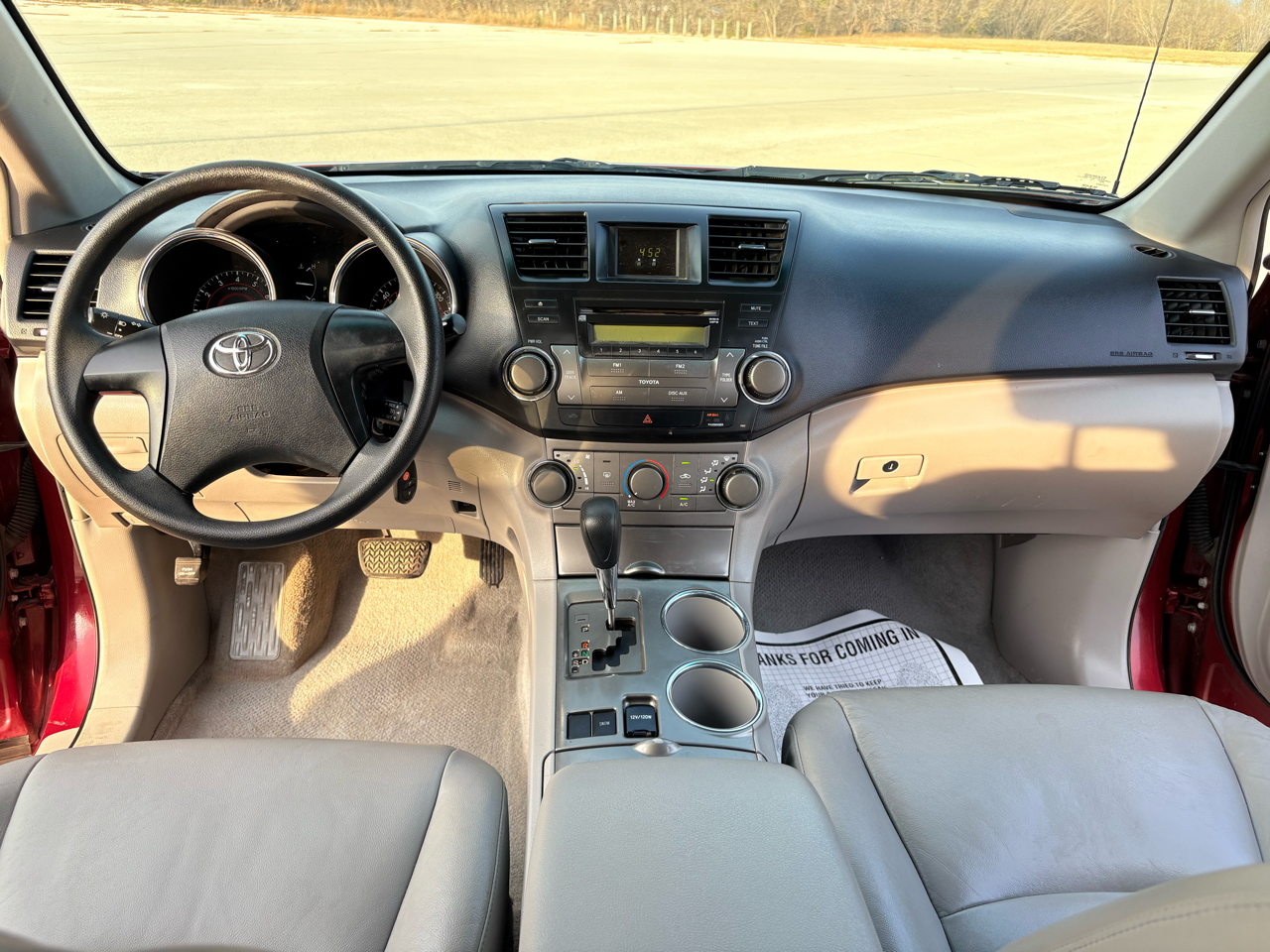 Toyota Highlander FWD 4dr Base (Natl) 2008