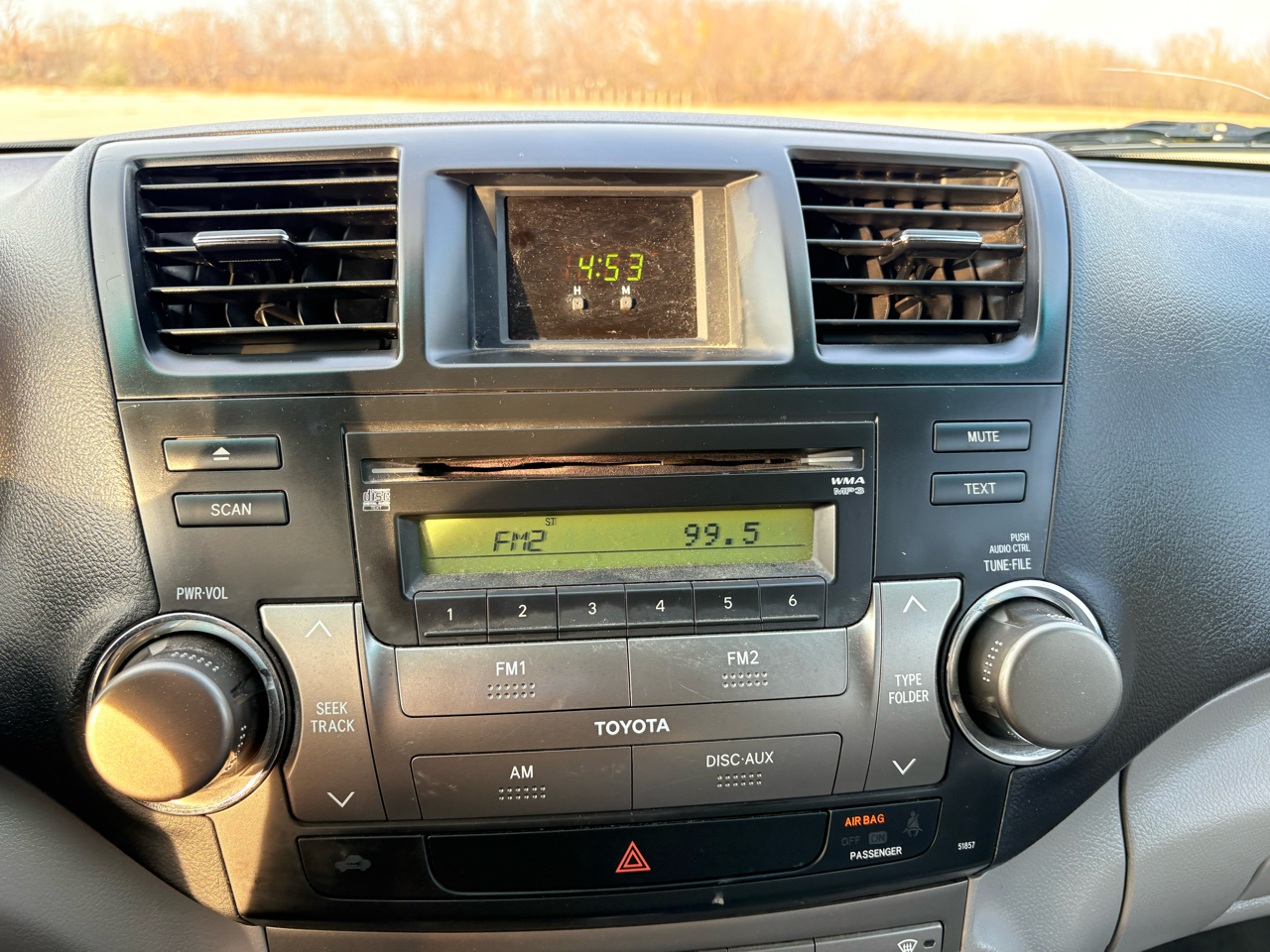 Toyota Highlander FWD 4dr Base (Natl) 2008