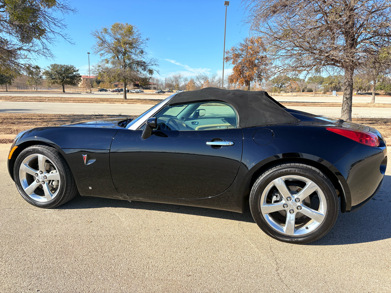 Pontiac Solstice 2dr Convertible 2006