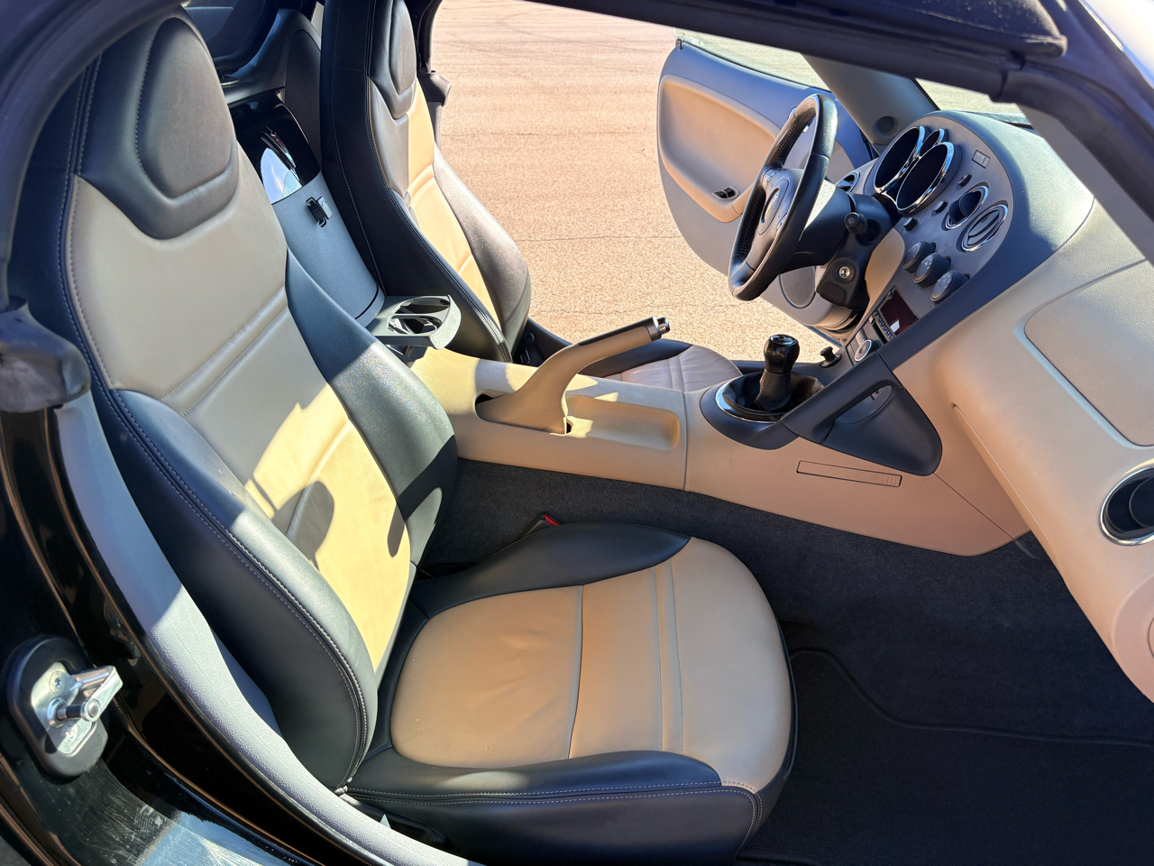 Pontiac Solstice 2dr Convertible 2006