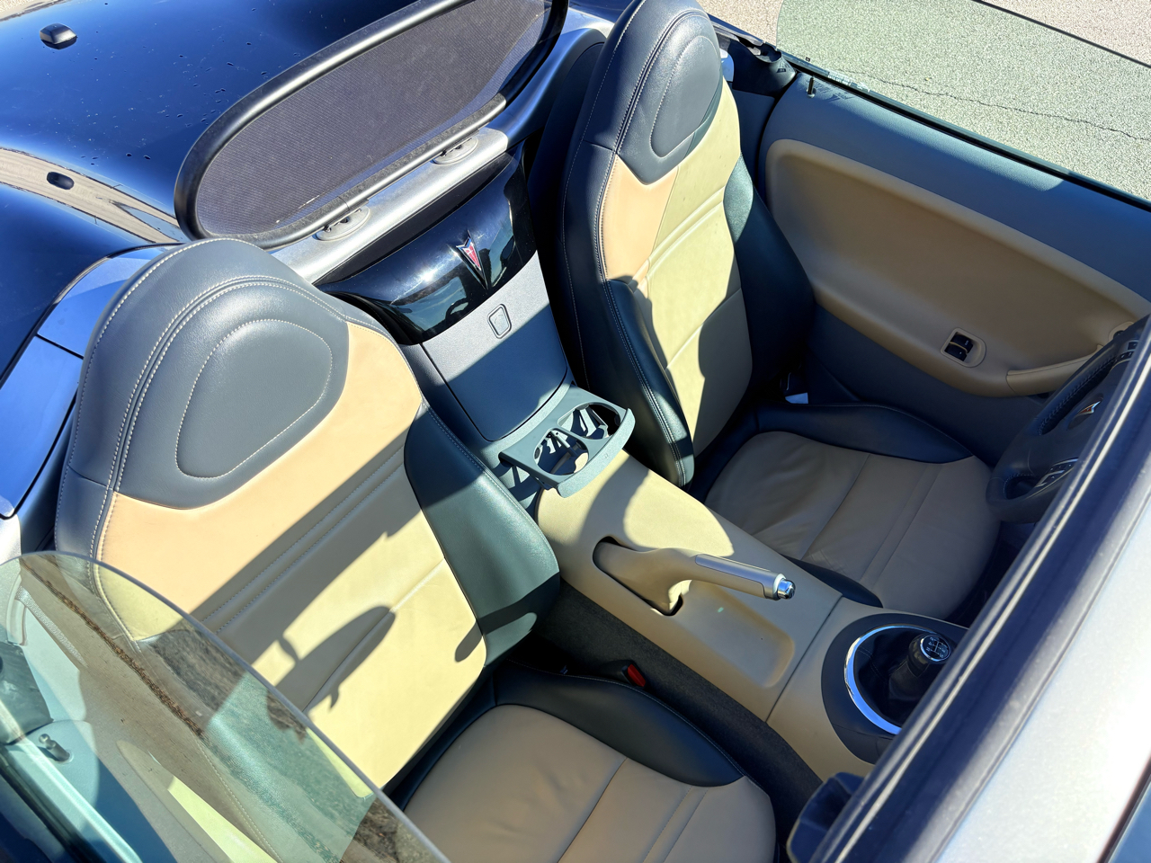 Pontiac Solstice 2dr Convertible 2006