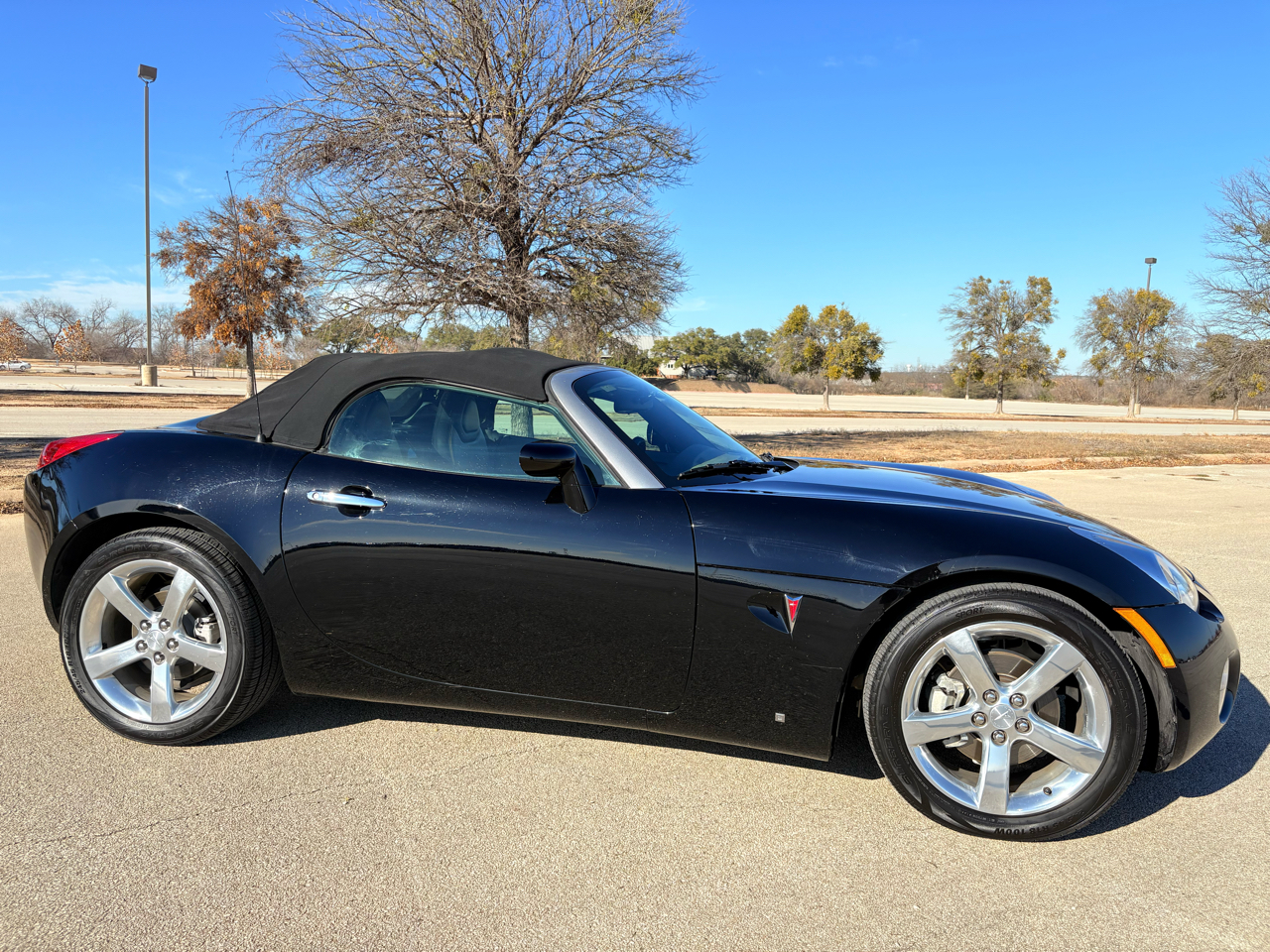 Pontiac Solstice 2dr Convertible 2006