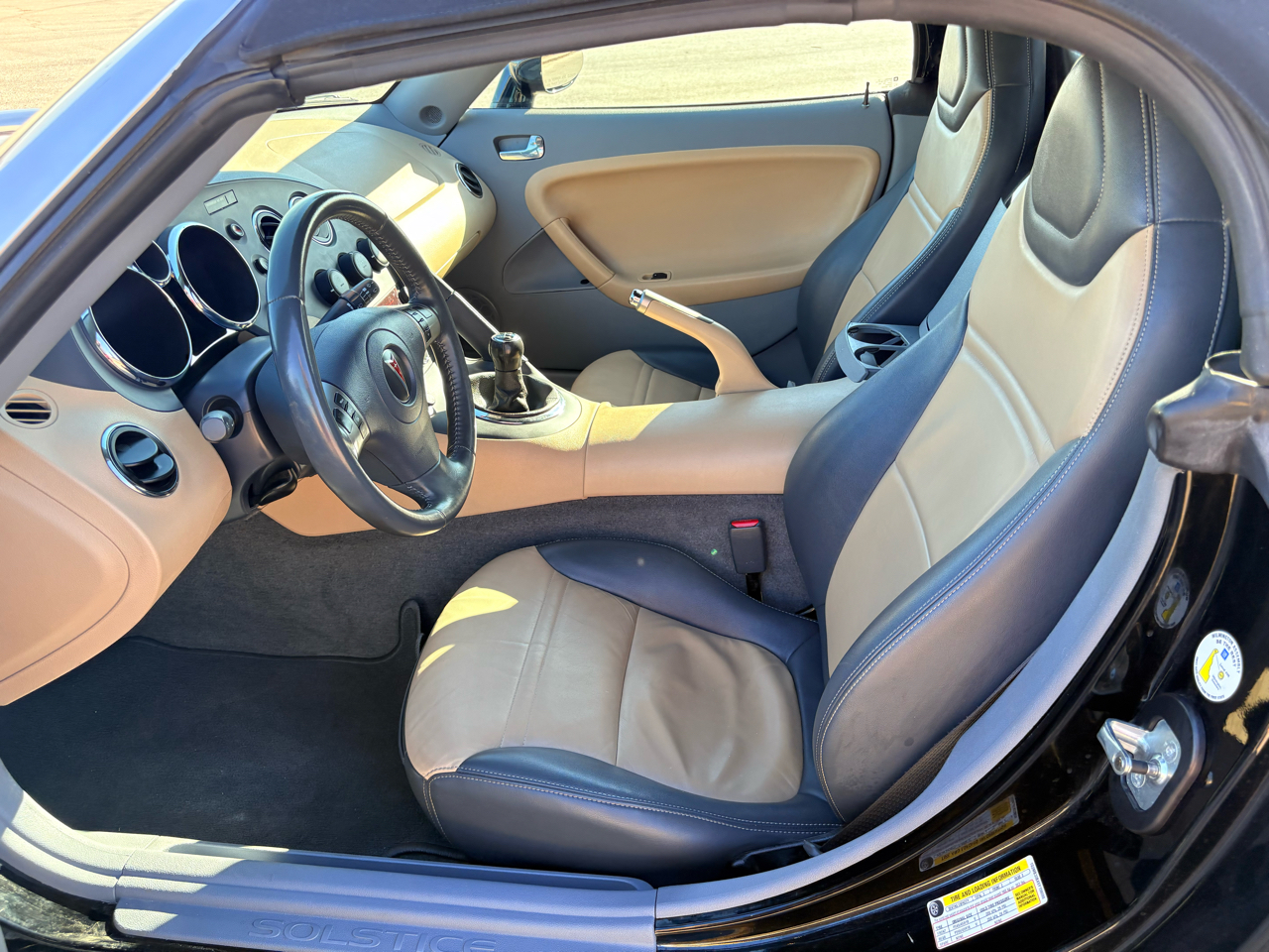 Pontiac Solstice 2dr Convertible 2006