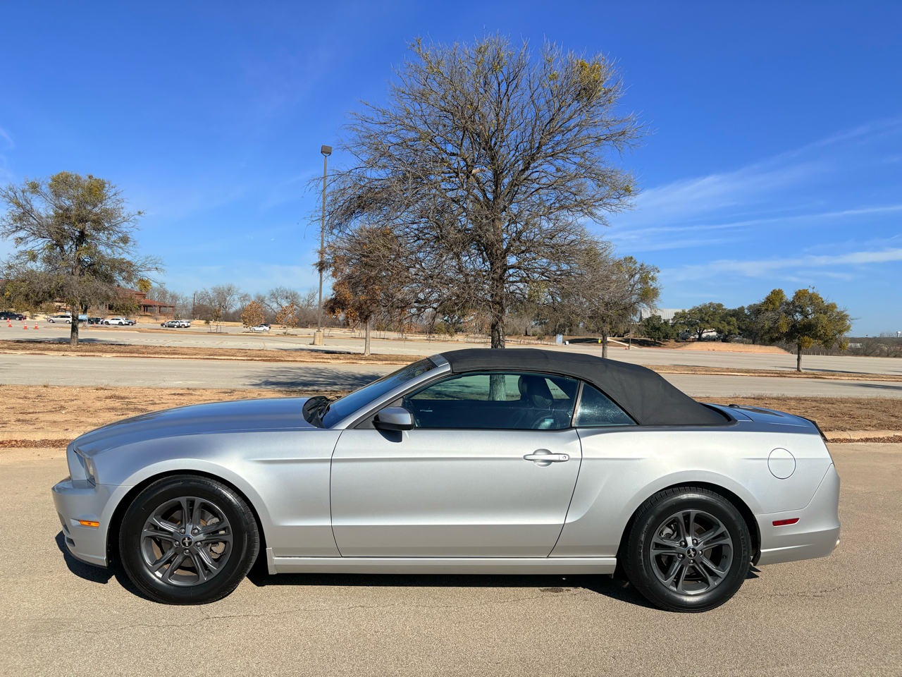 Ford Mustang 2dr Conv V6 2014