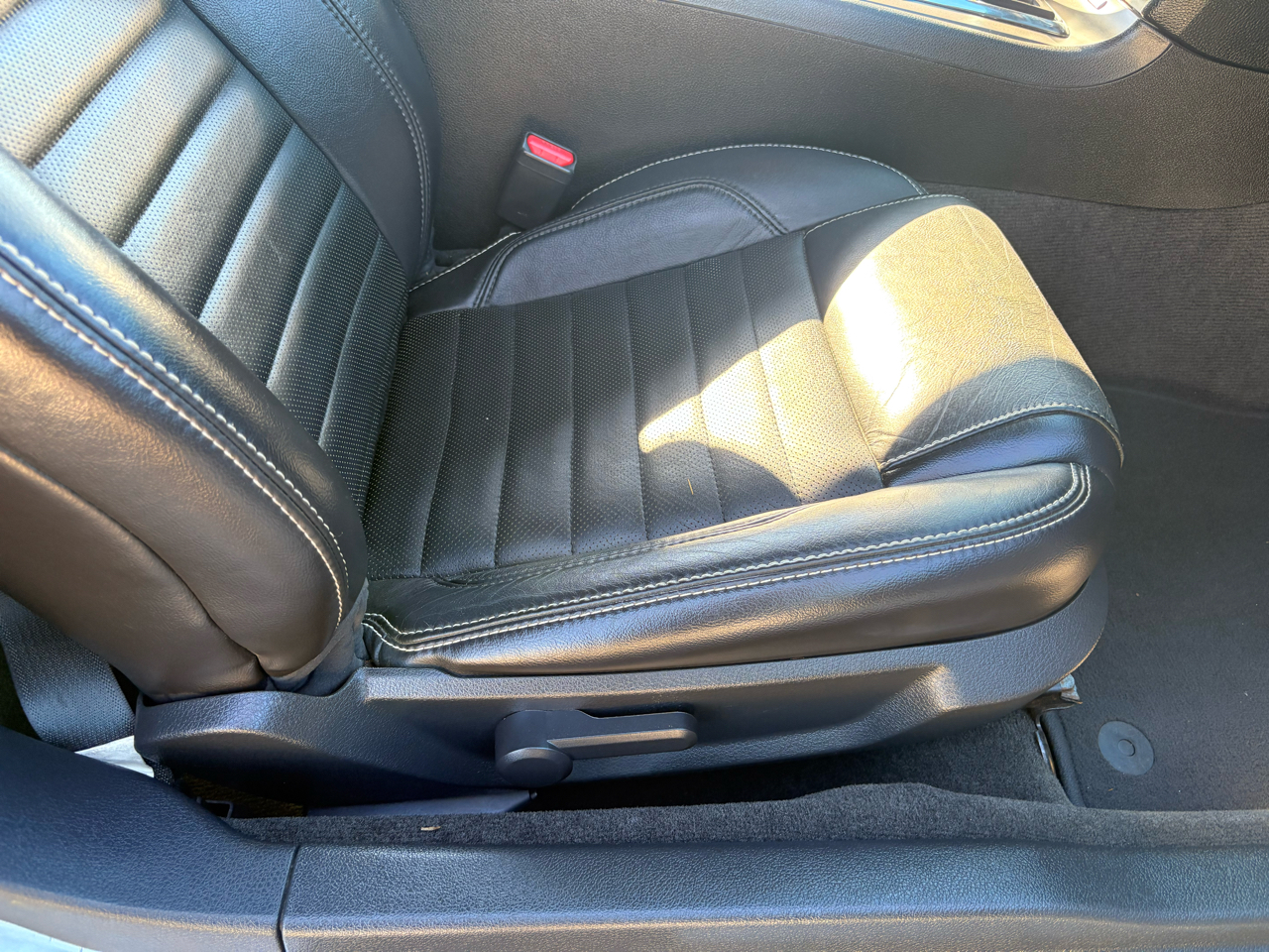 Ford Mustang 2dr Conv V6 2014