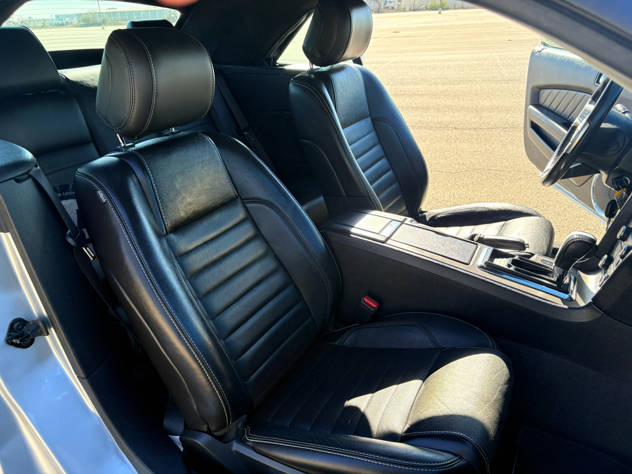 Ford Mustang 2dr Conv V6 2014