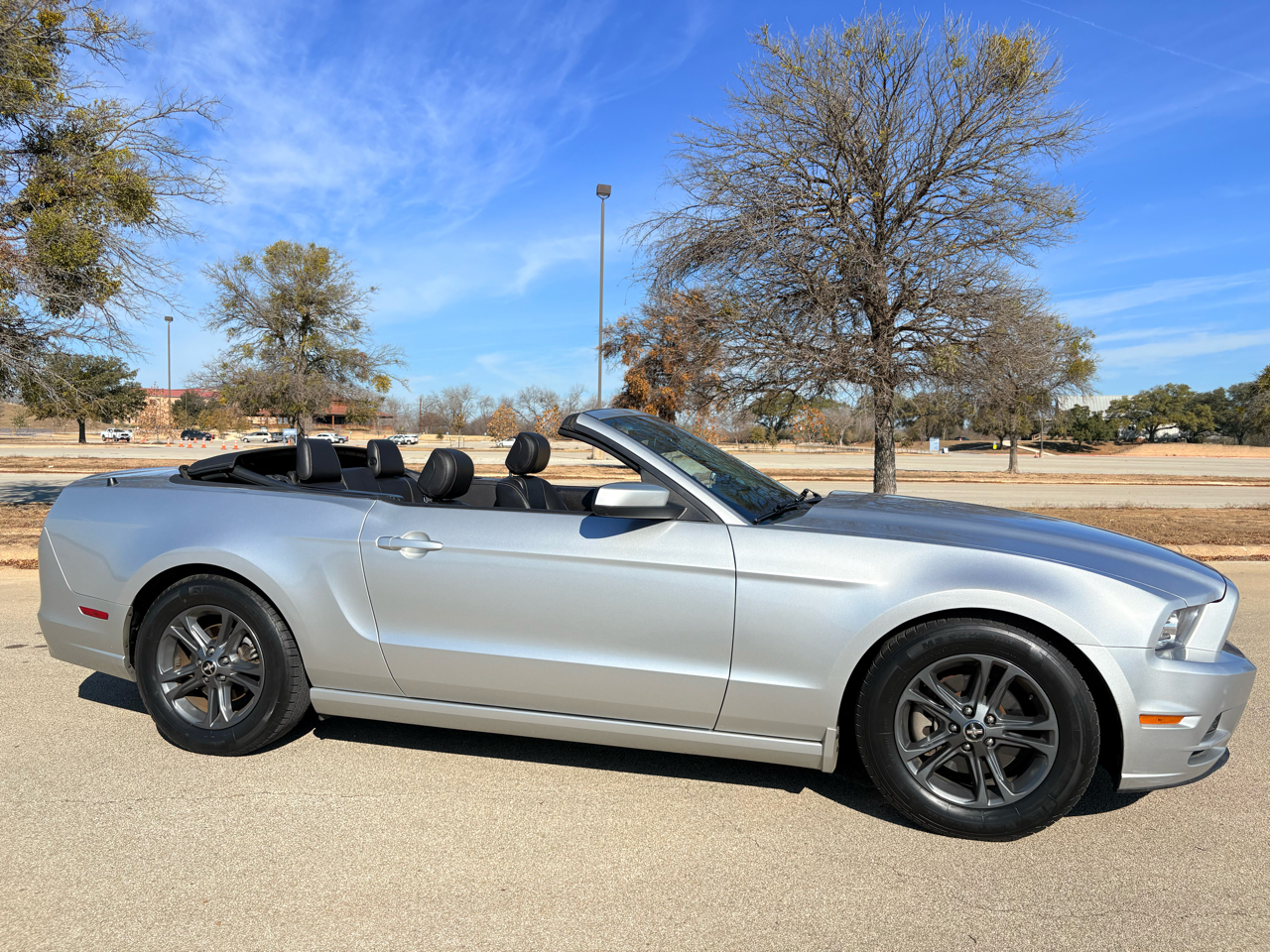 Ford Mustang 2dr Conv V6 2014