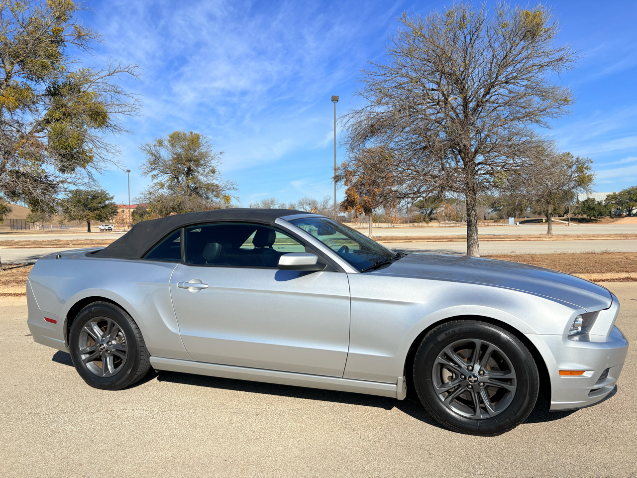 Ford Mustang 2dr Conv V6 2014