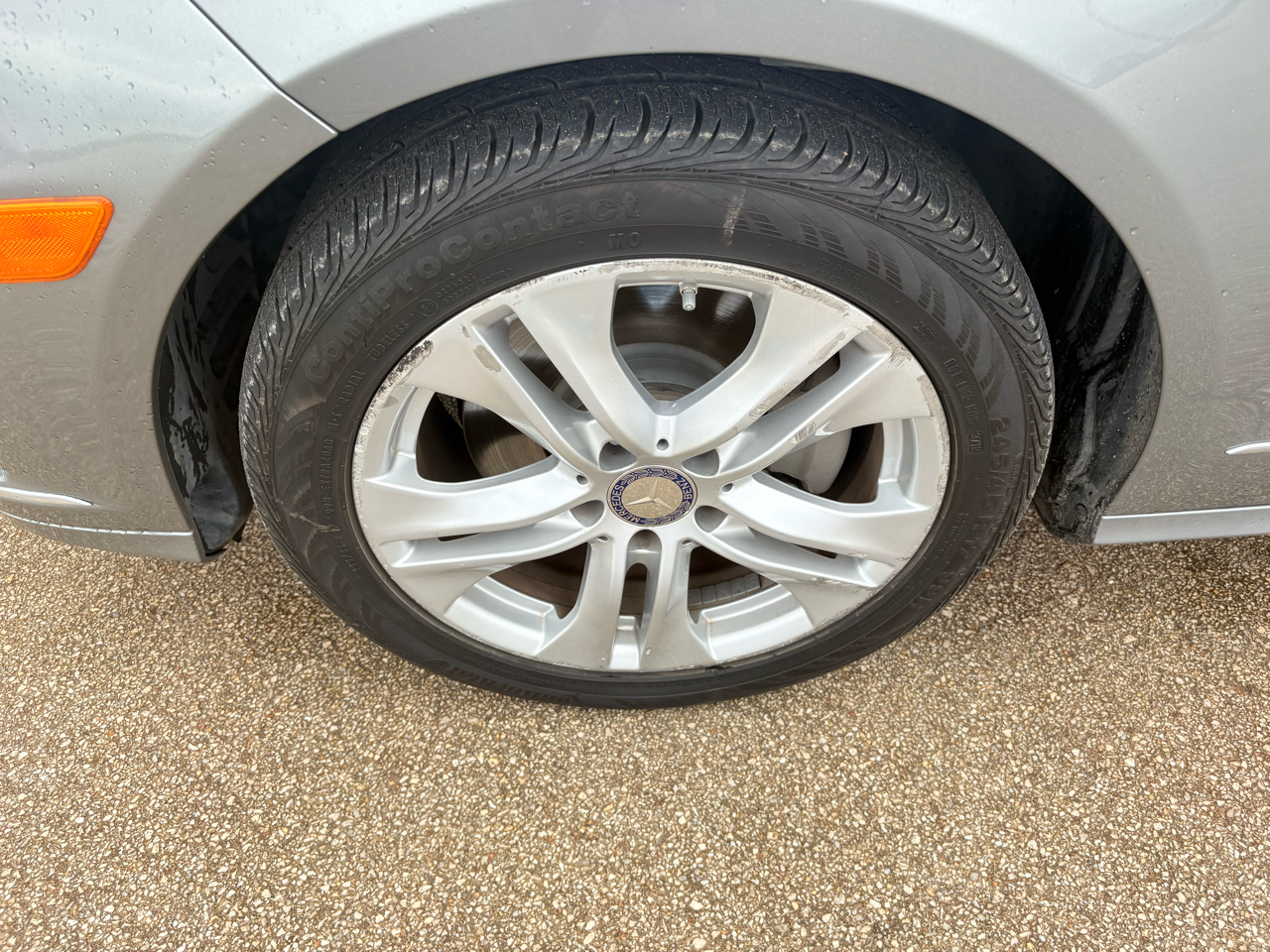 Mercedes-Benz E-Class 4dr Sdn E 350 Luxury RWD 2011