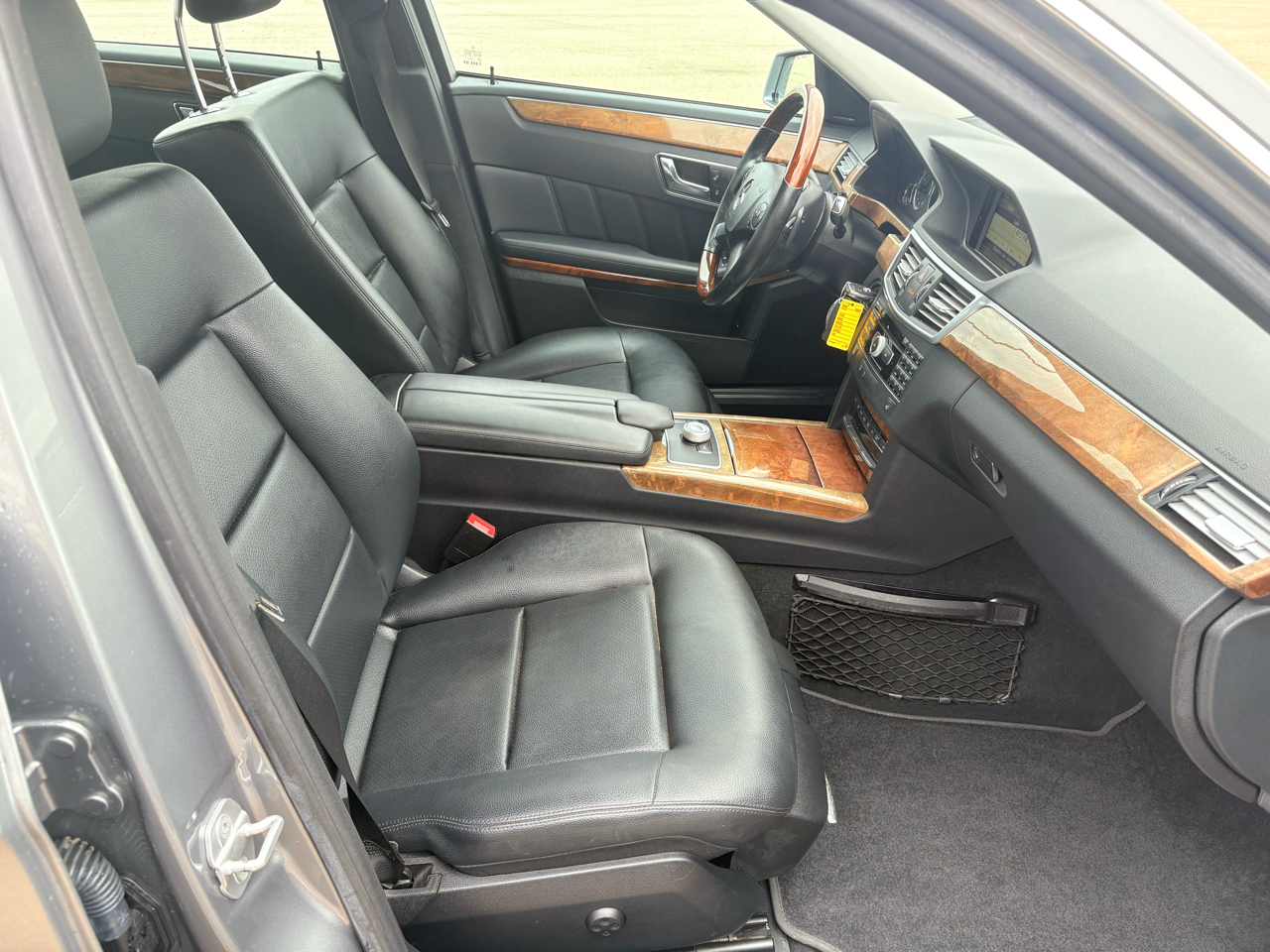 Mercedes-Benz E-Class 4dr Sdn E 350 Luxury RWD 2011