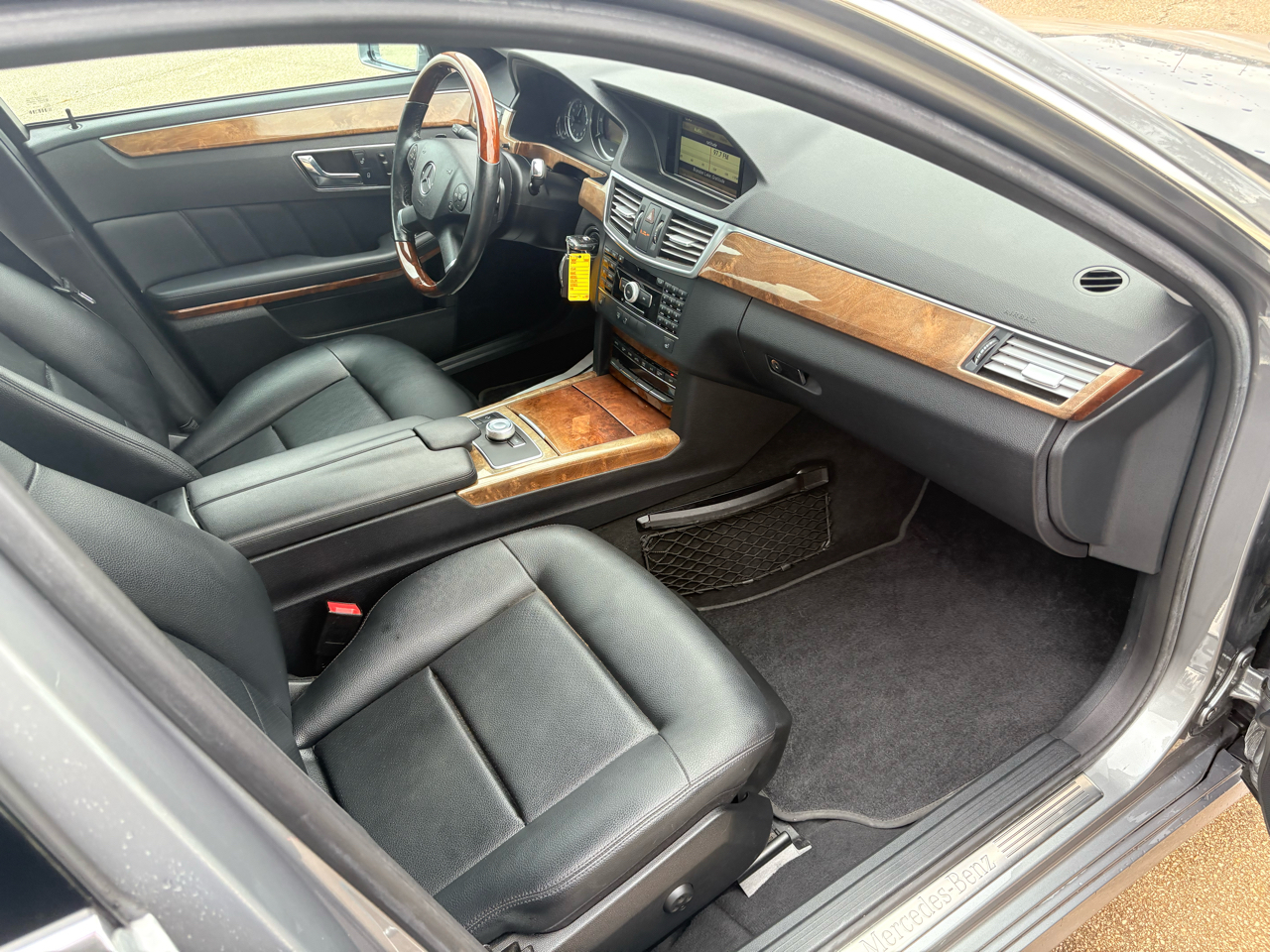 Mercedes-Benz E-Class 4dr Sdn E 350 Luxury RWD 2011