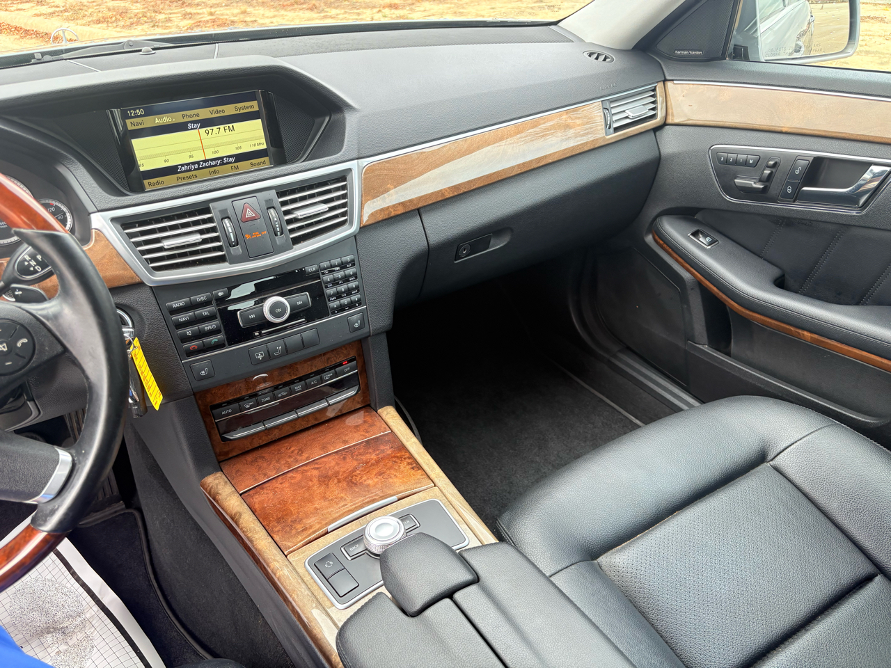 Mercedes-Benz E-Class 4dr Sdn E 350 Luxury RWD 2011