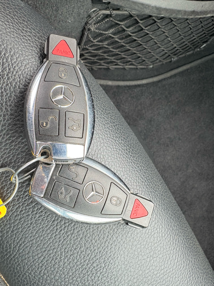 Mercedes-Benz E-Class 4dr Sdn E 350 Luxury RWD 2011