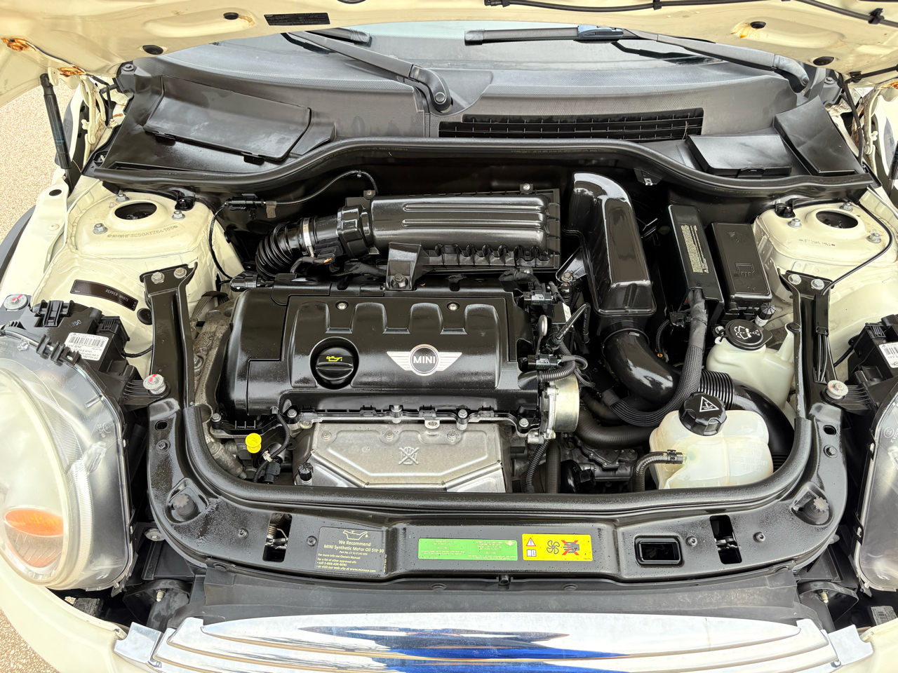 MINI Cooper Hardtop 2dr Cpe 2010