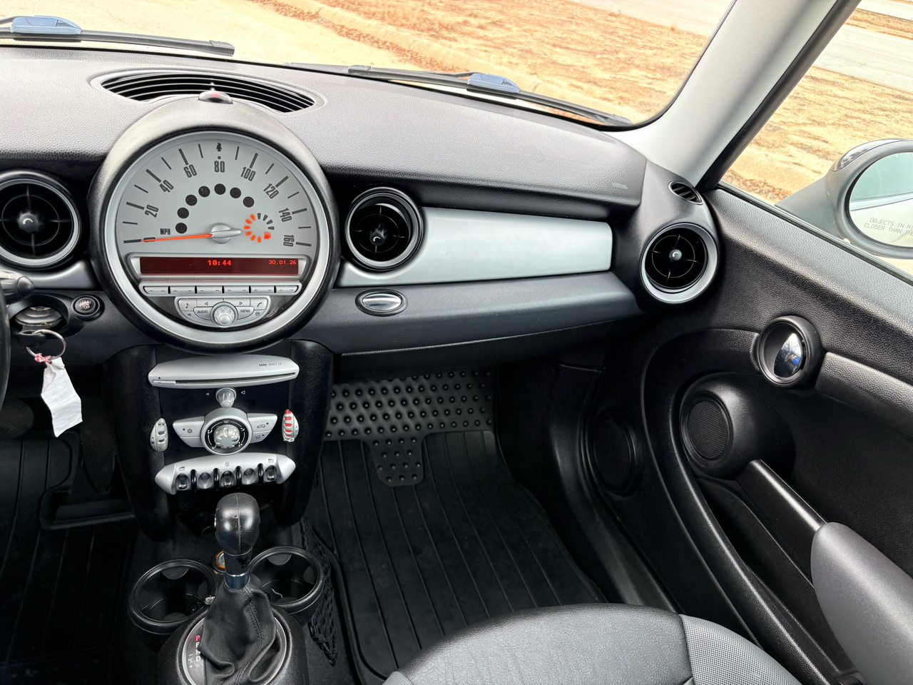 MINI Cooper Hardtop 2dr Cpe 2010