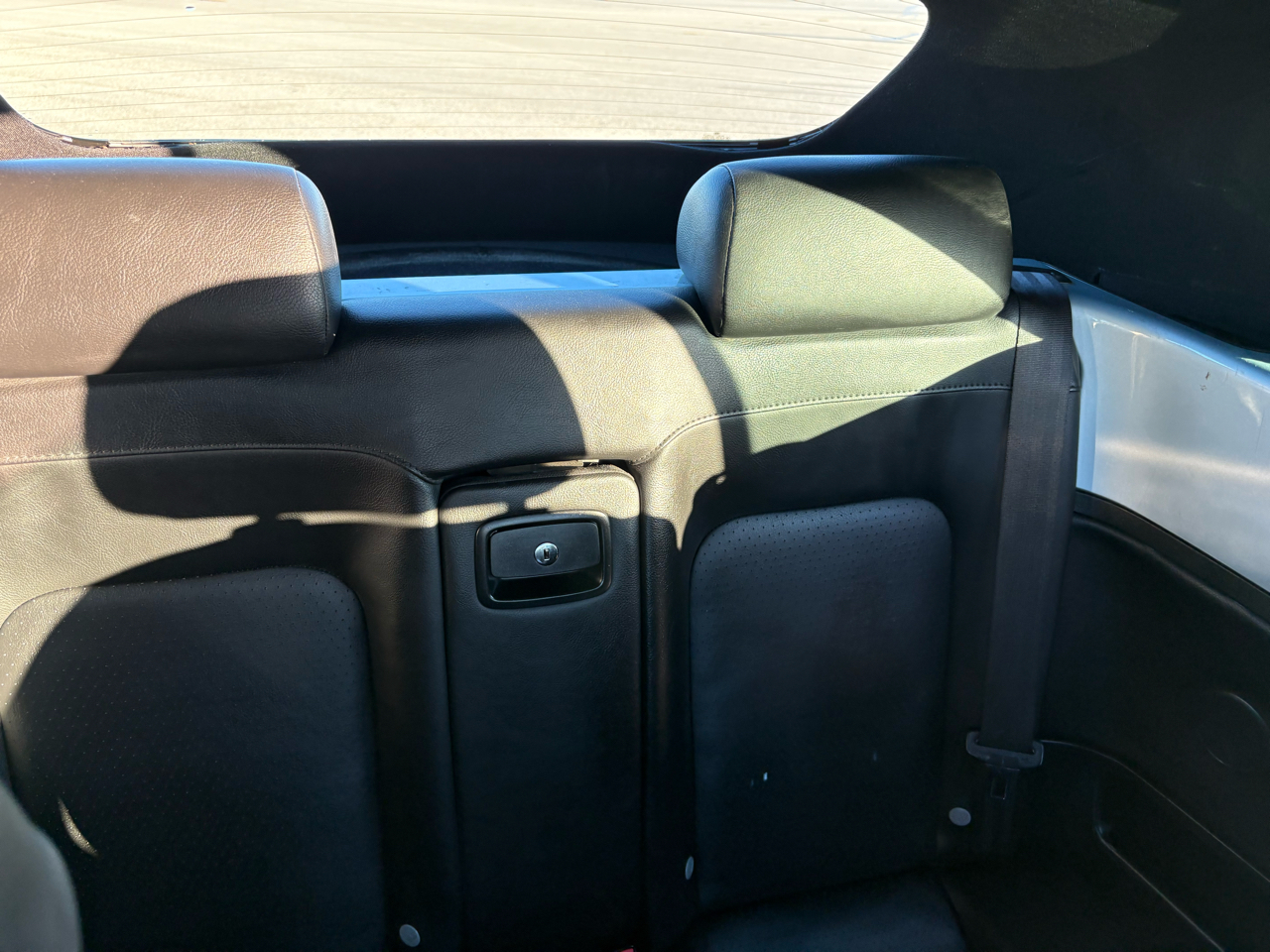 Volkswagen New Beetle Convertible 2dr Auto 2010