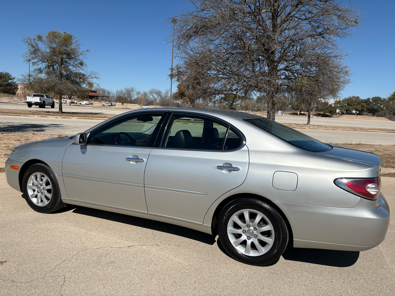Lexus ES 330 4dr Sdn 2005