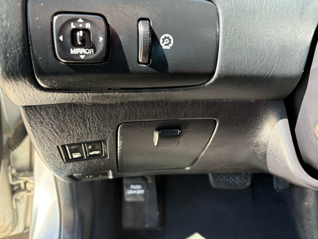 Lexus ES 330 4dr Sdn 2005