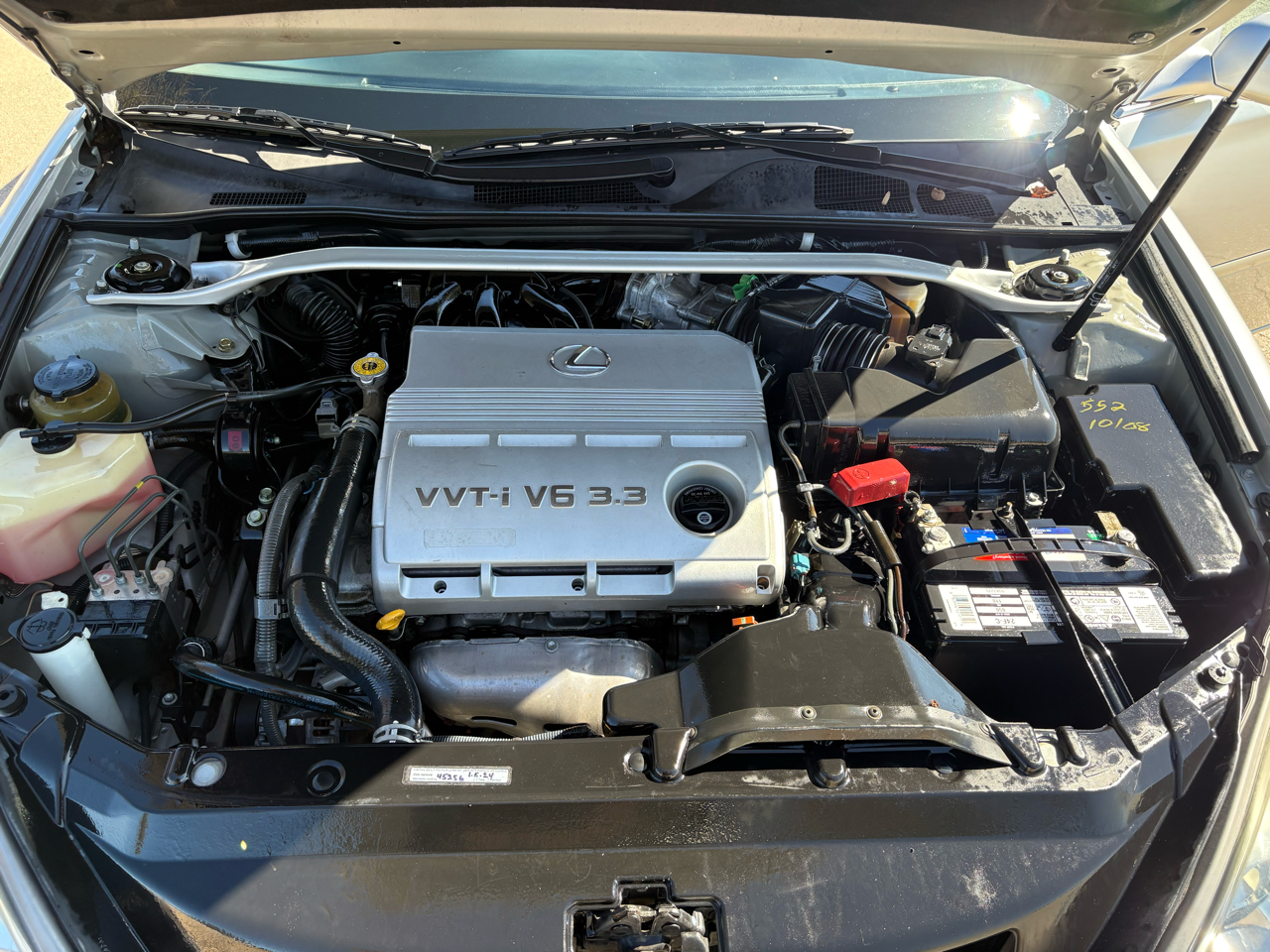 Lexus ES 330 4dr Sdn 2005