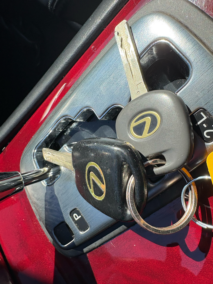 Lexus ES 330 4dr Sdn 2005