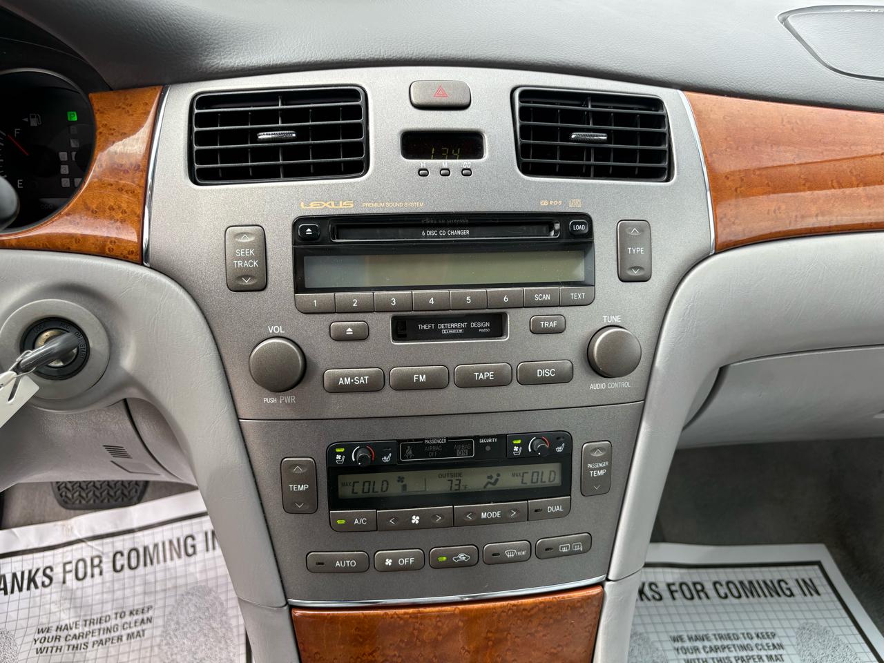 Lexus ES 330 4dr Sdn 2005