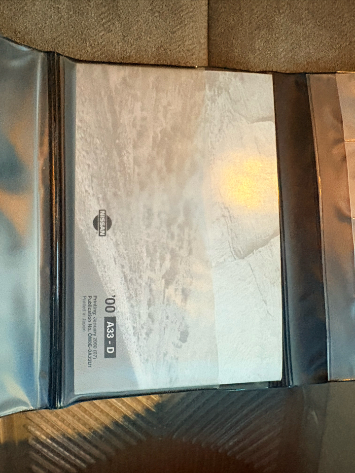 Nissan Maxima 4dr Sdn GXE Auto 2000