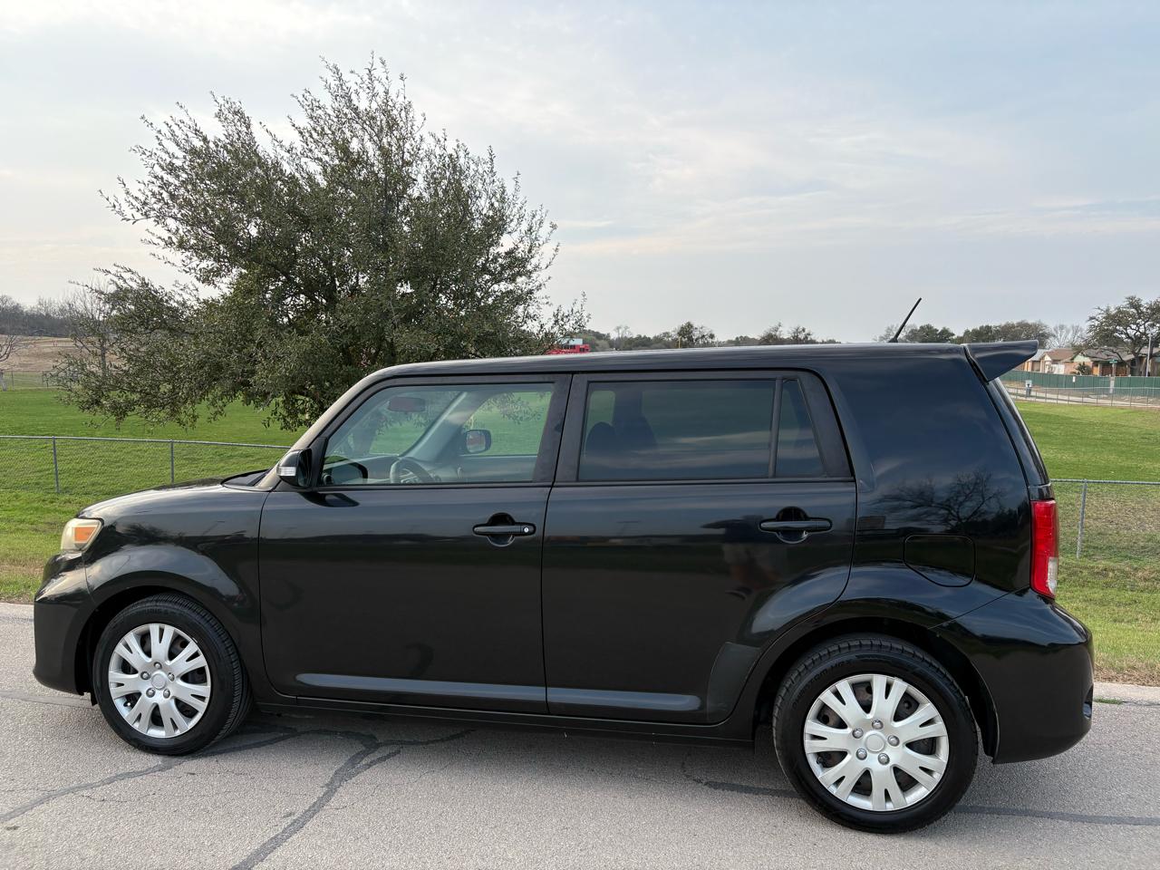 Scion xB  2012