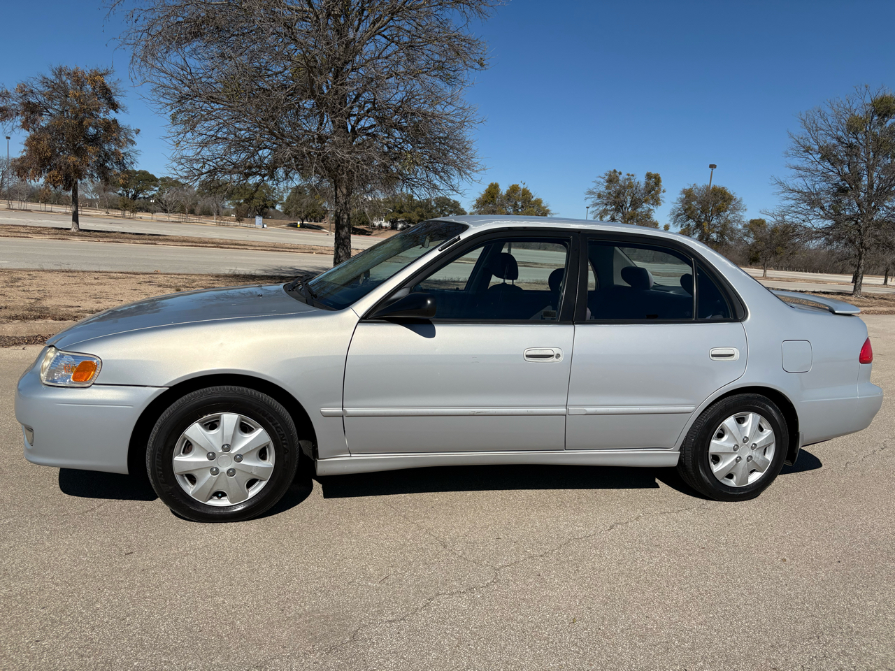 Toyota Corolla  2001