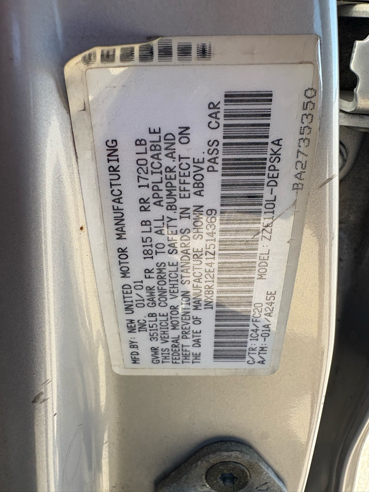 Toyota Corolla  2001