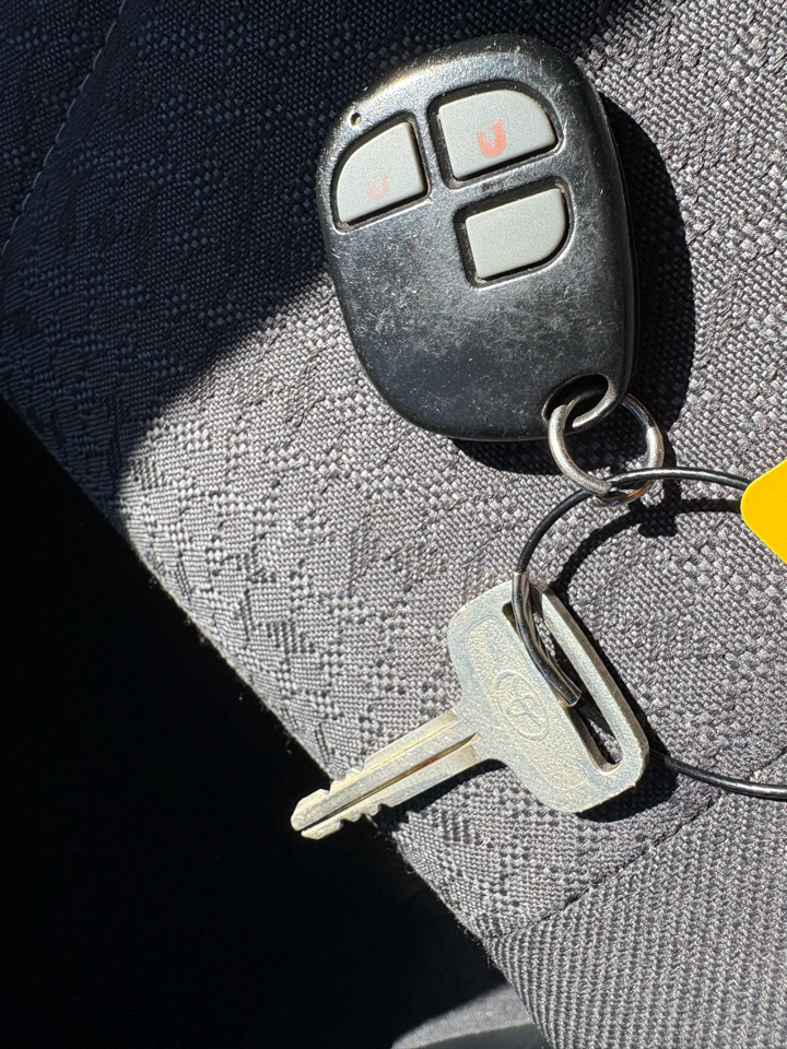 Toyota Corolla  2001