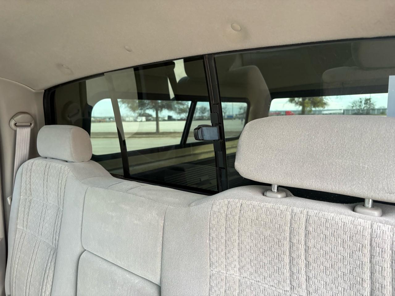 Toyota Tundra AccessCab V8 SR5 (Natl) 2004